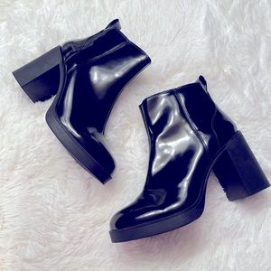 H&M divided ankle boots in size 8